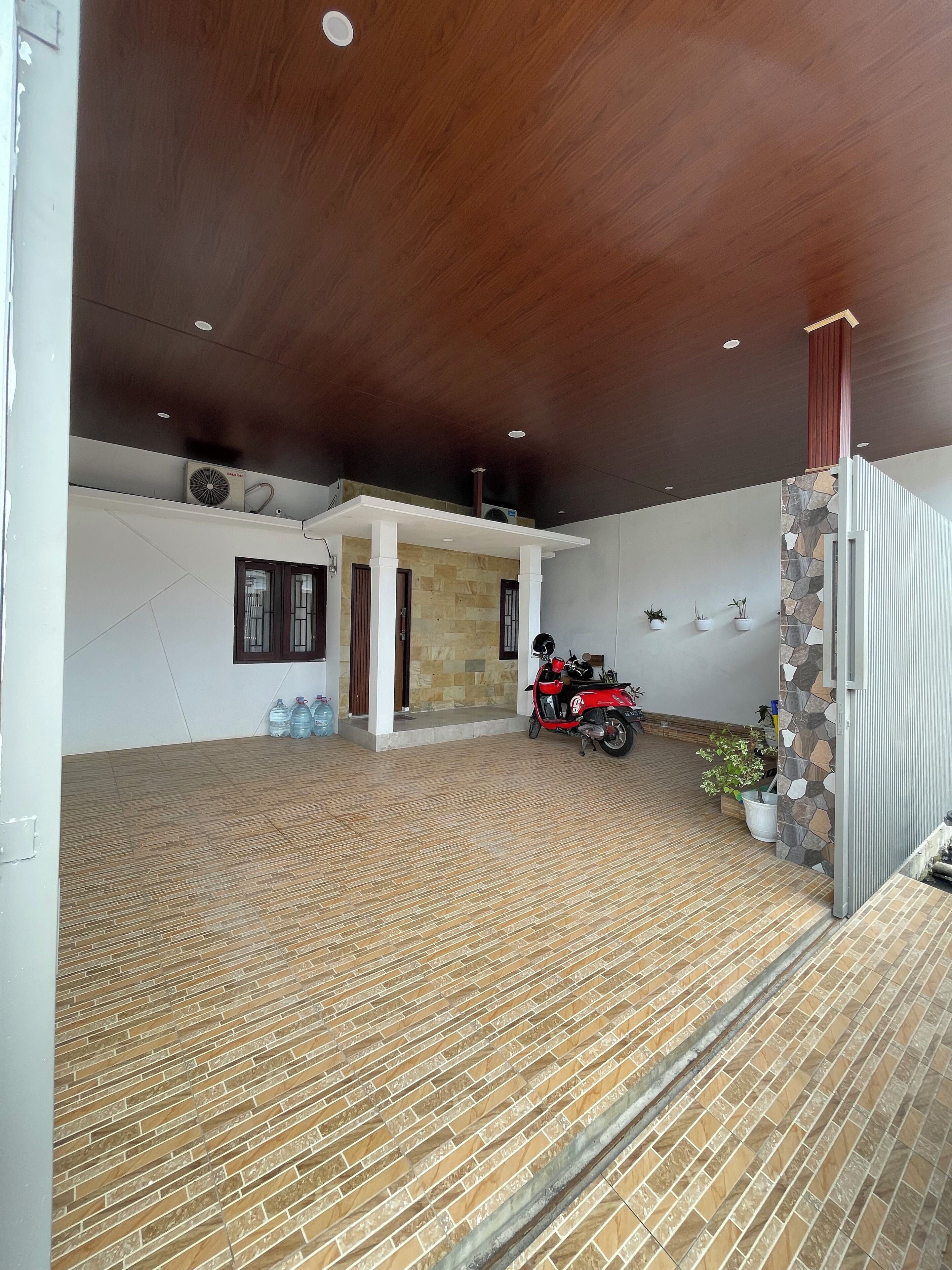 Bagian depan properti