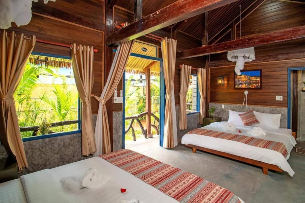 Minibar, wifi gratis y ropa de cama