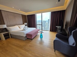 Soundproofing, iron/ironing board, free WiFi - Imperial Residence KLCC by Perkasa Ikon (Kuala Lumpur)
