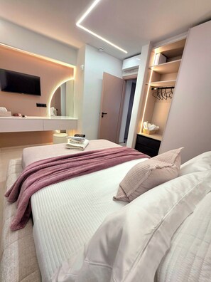 1 slaapkamer, een strijkplank/strijkijzer, wifi, beddengoed