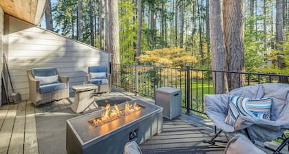 Cozy 1-bedroom townhome in awesome Canby with King bed