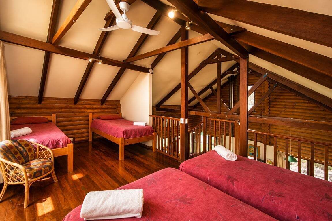 2 bedrooms, bed sheets