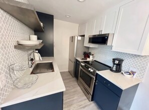 Microwave, oven, stovetop, dishwasher