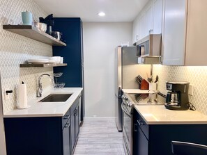 Fridge, microwave, oven, stovetop - Slope-Side Ski In Modern Mountain Retreat + Gondola Views + Hot Tubs + Shuttle (Steamboat Springs)