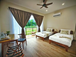In-room safe, desk, laptop workspace, iron/ironing board - Borneo Nature Lodge 2 (Kota Kinabatangan)