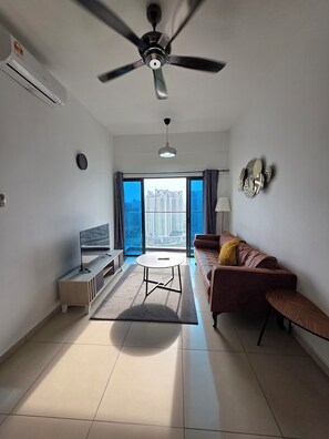 Living area - Reizz Residence by Perkasa Ikon (Kuala Lumpur)
