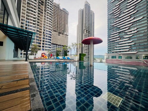 Reizz Residence by Perkasa Ikon