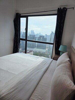 Standard Apartment, Balcony, City View | Blackout drapes, soundproofing, iron/ironing board, free WiFi - Reizz Residence by Perkasa Ikon (Kuala Lumpur)