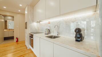 Fridge, microwave, oven, dishwasher