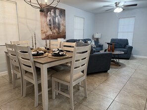 Interior - Lodge at Logan (Laredo)