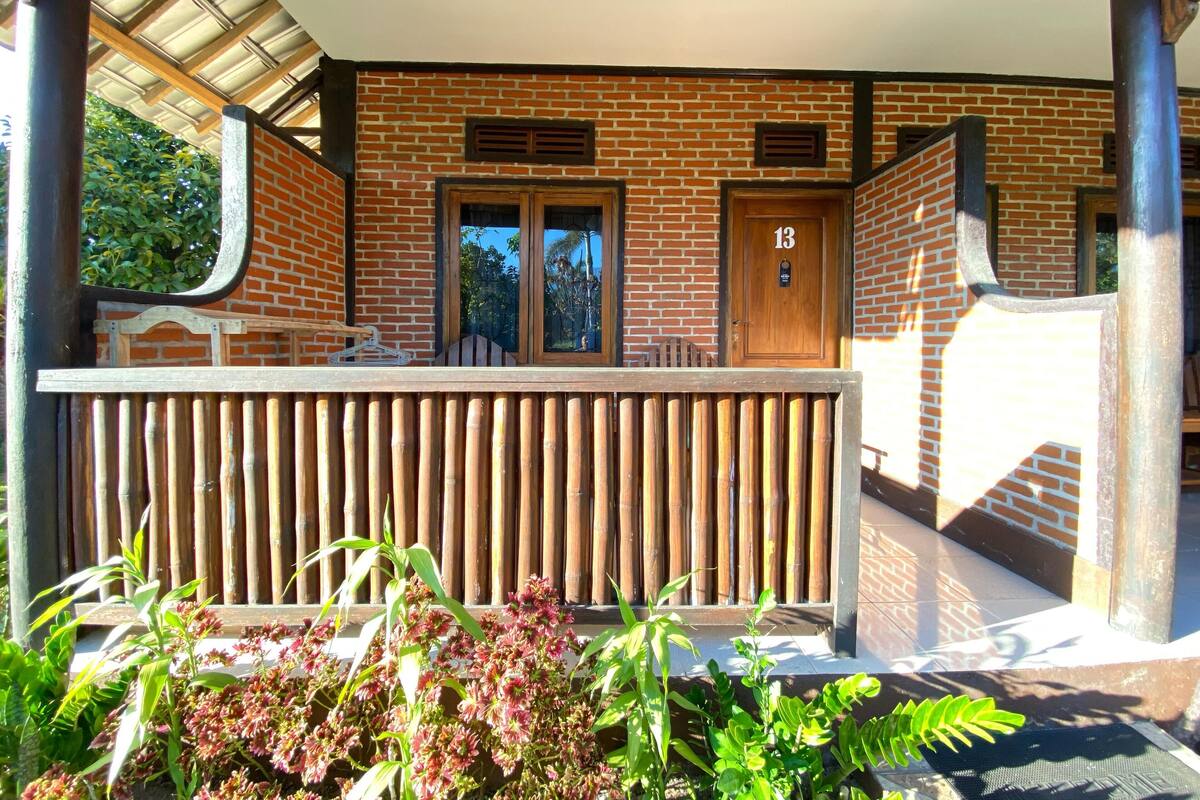 Standard Twin Room, Balcony, Garden View | Wi-fi percuma