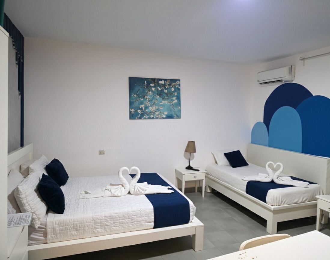 Estudi Comfort, balcó | Caixa forta a l'habitació i wifi gratuïta 