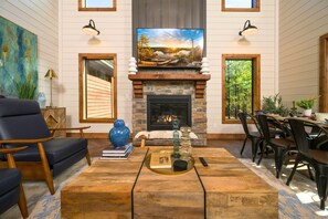 Interior - Private & Central | Pool Table, Hot Tub, Playset (Broken Bow)