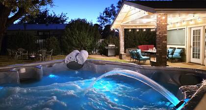 Hot Tub, Pool Table, Swing Sets, Theater, Kayaks