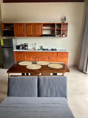 Interior - Apt Margarita 1 cerca del Top Mountain Park en Manuel Antonio Costa Rica (Quepos)