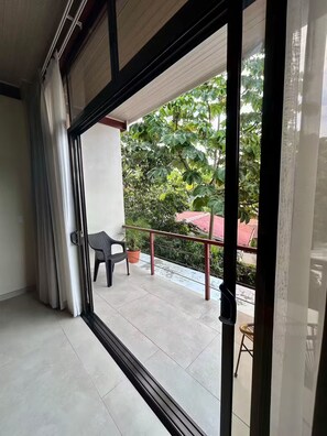 Interior - Apt Margarita 1 cerca del Top Mountain Park en Manuel Antonio Costa Rica (Quepos)