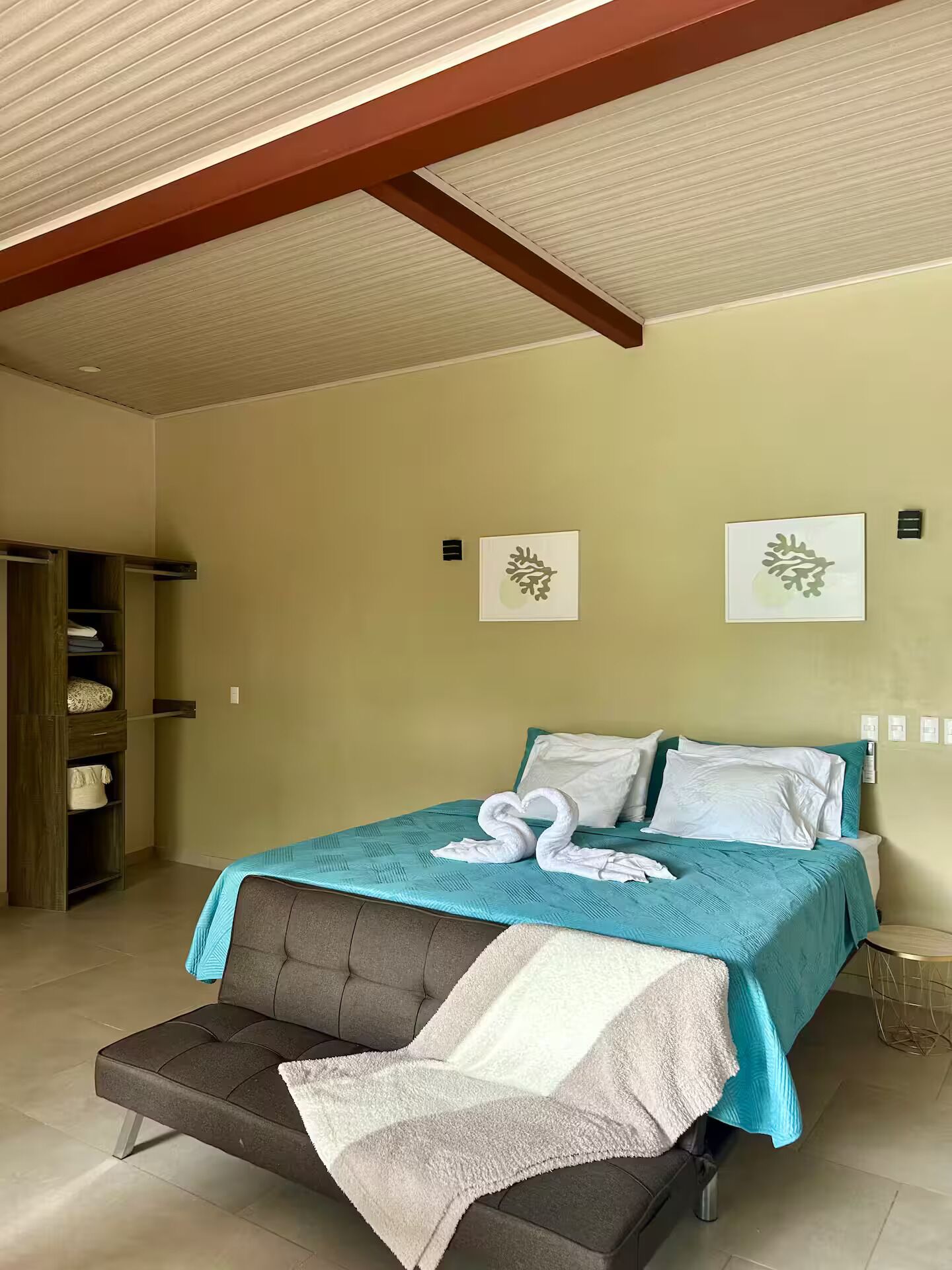 1 chambre, Wi-Fi gratuit, draps fournis