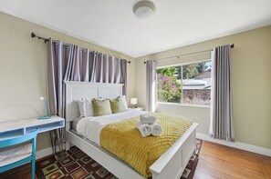3 bedrooms, WiFi, bed sheets