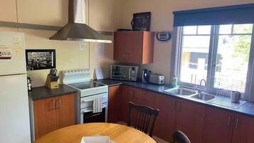 Fridge, microwave, stovetop, electric kettle