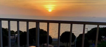 Apartment with sea view