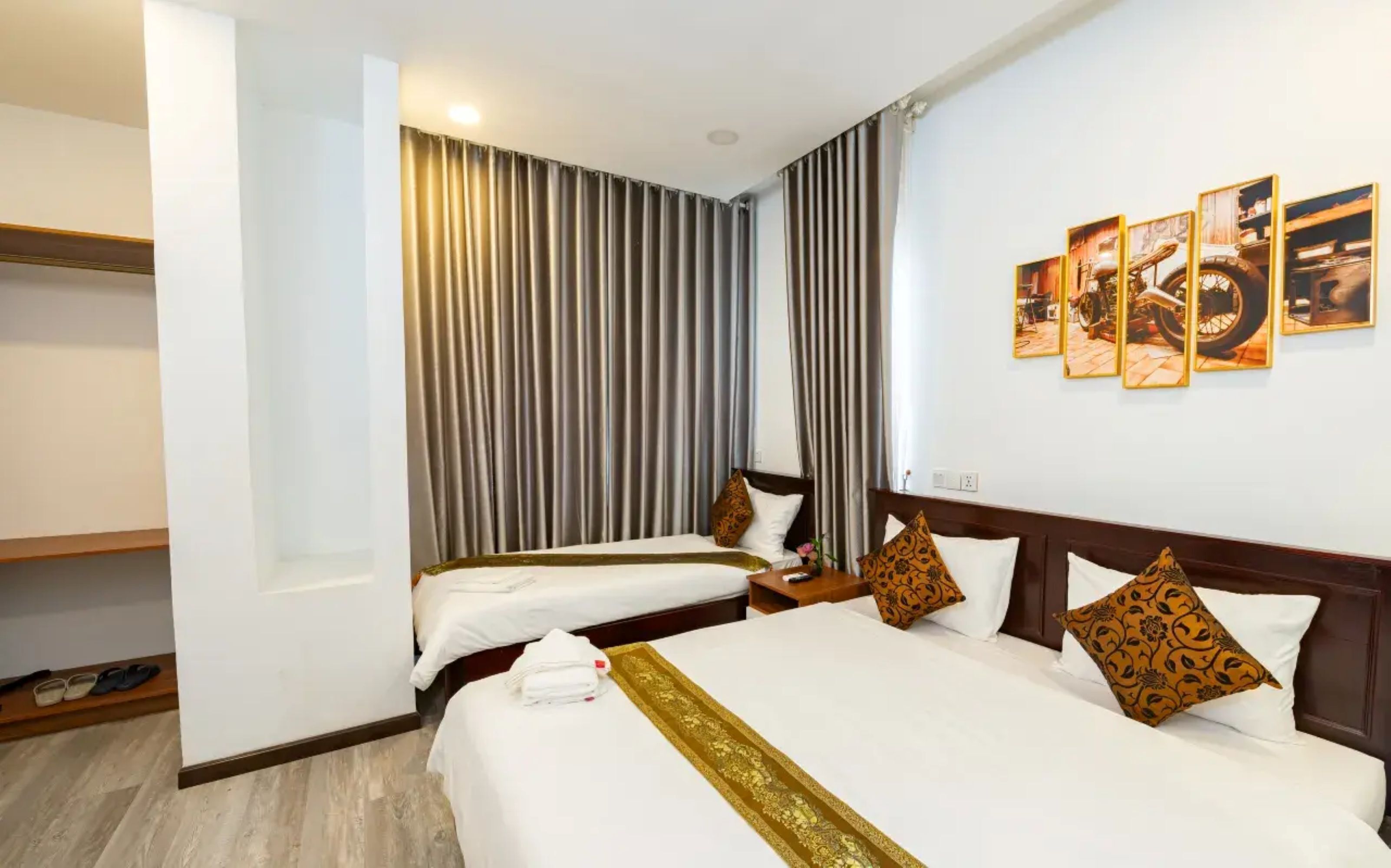 Family Room | Free WiFi