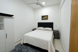 1 bedroom, WiFi, bed sheets