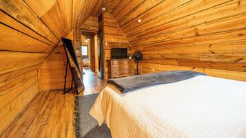 2 slaapkamers, een strijkplank/strijkijzer, wifi, beddengoed