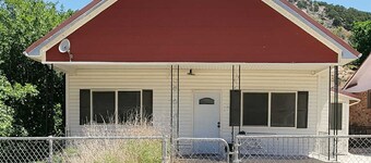 Perfect 2-bedroom house in Eureka for a relaxing getaway