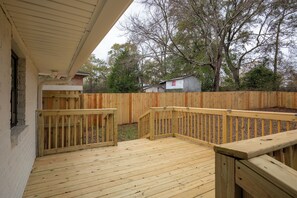Property grounds -  The Scholar's Retreat (Tuskegee)