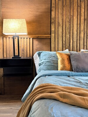 1 bedroom, free WiFi, bed sheets