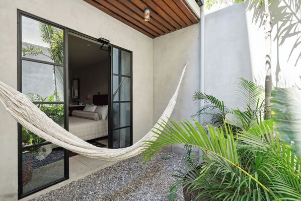 1 bedroom, in-room safe, free WiFi