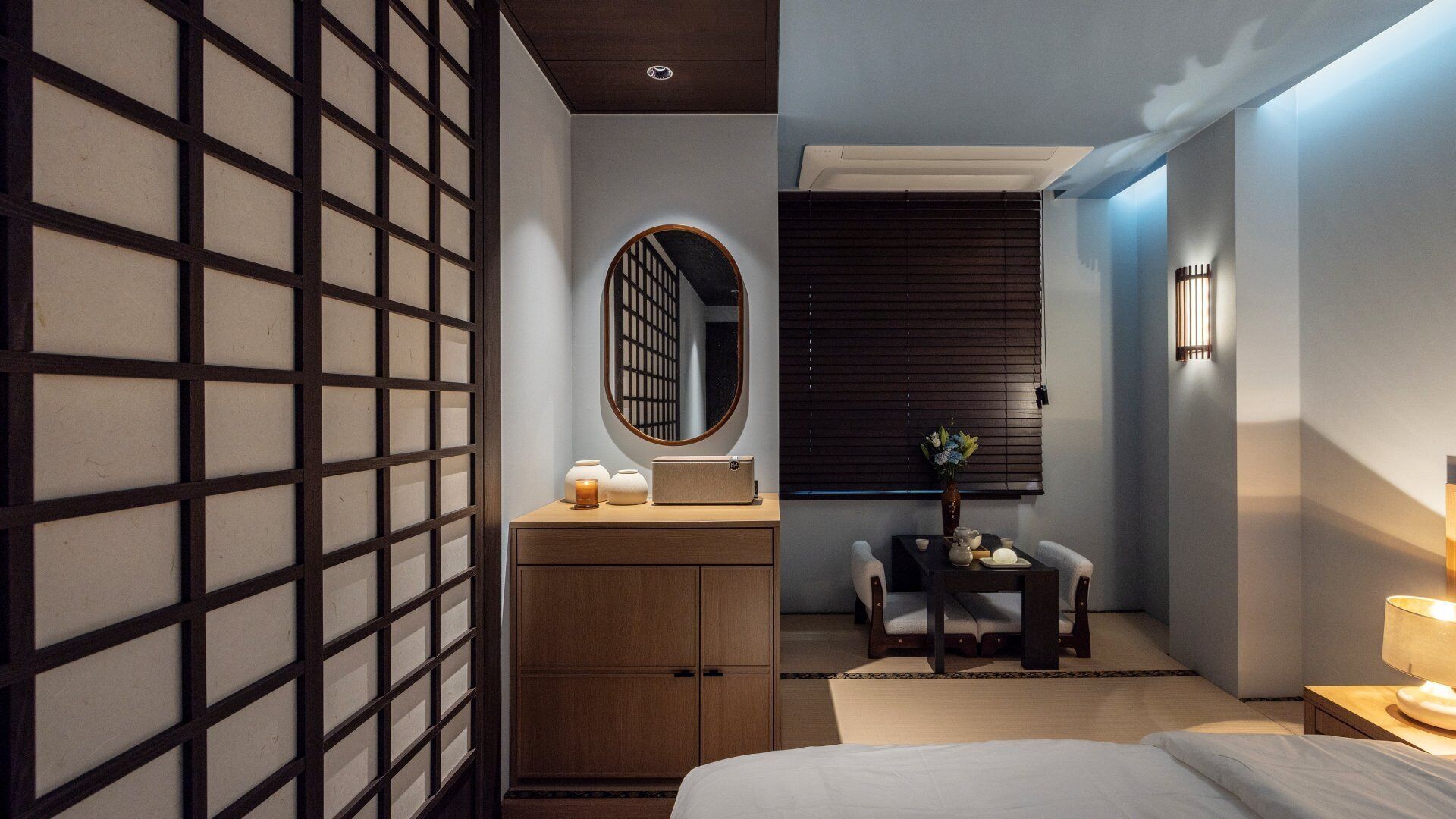 遮光窗帘、隔音、免费 WiFi、床单