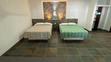 1 quarto, Wi-Fi de cortesia, roupa de cama