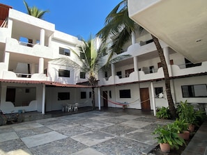 Exterior - Costa Ayala suite 1 with 2 dbl bed and 2 sofas, all basics, 2 blocks from beach (Los Ayala)