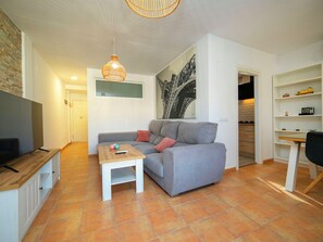 TV - Pueblo Casanova by Interhome (Calpe/Calp)