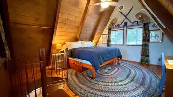 4 bedrooms, desk, iron/ironing board, free WiFi