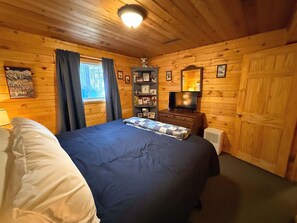 4 عدّة غرف نوم ومكتب ومكواة/لوح كي وواي فاي مجانًا