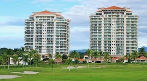 Exterior - Gorgeous ocean view 3 bedroom condo on Beach Golf & Marina Resort (San Carlos)