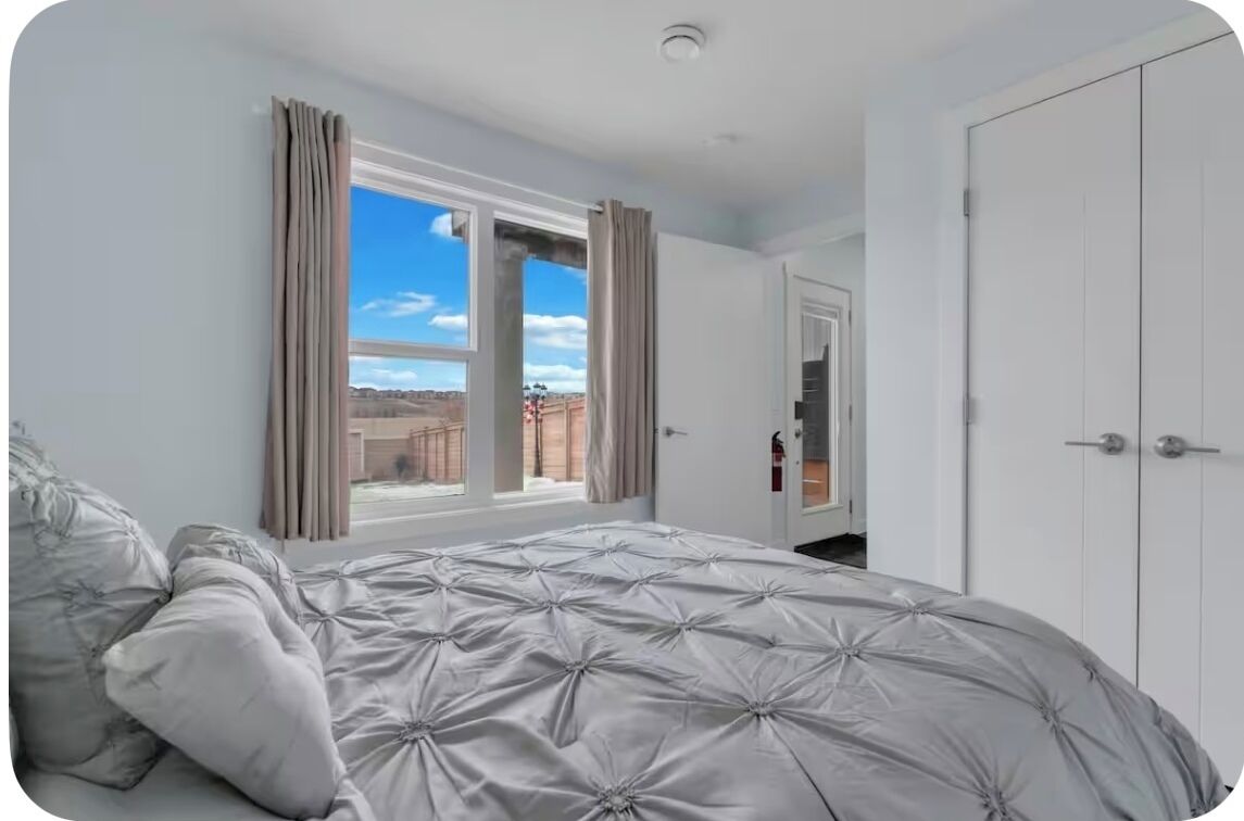 2 makuuhuonetta, silitysrauta/-lauta, Wi-Fi, vuodevaatteet