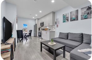 Living area - Newly Built Guesthouse Suite (Calgary)