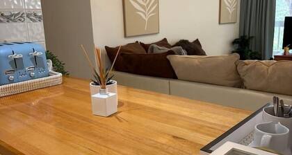 Pine Lea Lodge - Wi-Fi and Pet Friendly