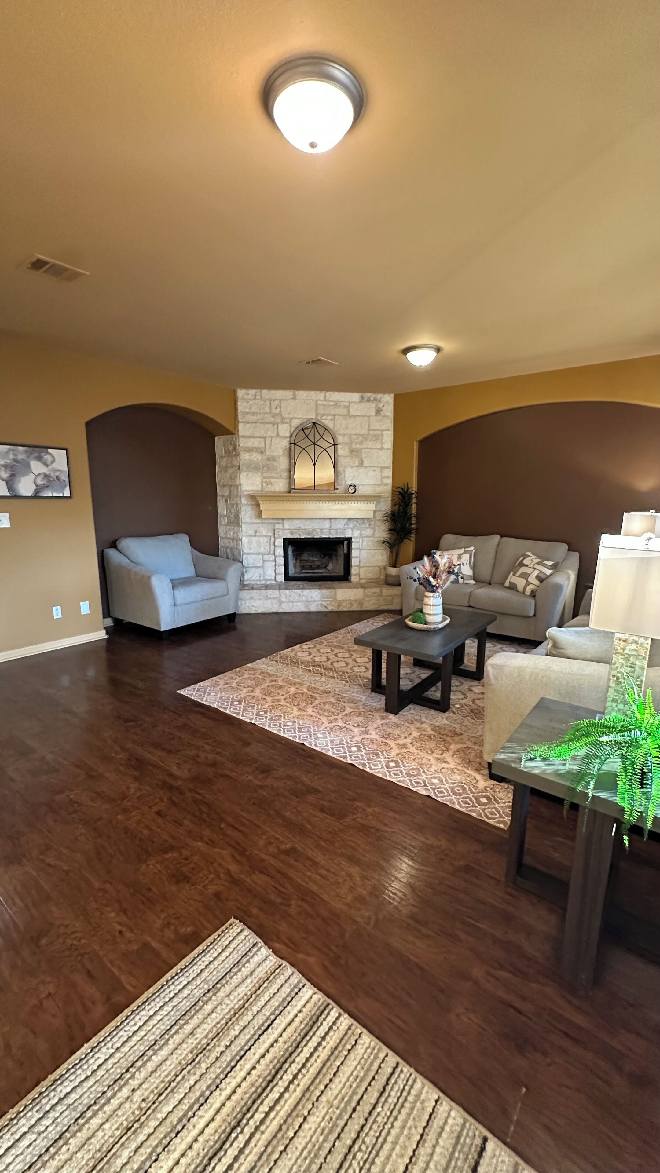 スマートテレビ、暖炉