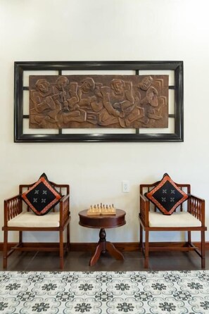 43-inch TV with cable channels, printers - Virgo Villa Que Hoi An (Hoi An)