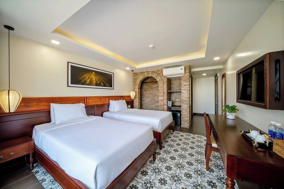 Basic Room, City View | Desk, laptop workspace, blackout drapes, iron/ironing board