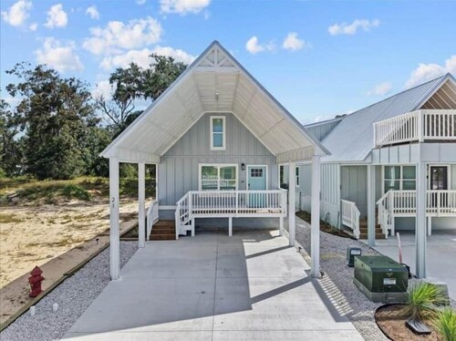 The Pelican Pad - Steinhatchee