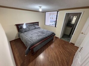 3 bedrooms, WiFi, bed sheets