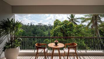 Standard Suite, Garden View | Teres/patio