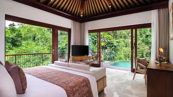 Kamar Eksekutif, 1 kamar tidur, pemandangan kebun | Isi minibar gratis, brankas, meja kerja, dan tempat tidur bayi gratis