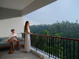 Jungle View Duplex Pool Villa | Valley view