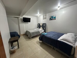 Classic Triple Room | Free WiFi